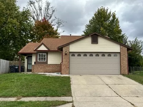 79 Westridge Pl, Greenwood, IN 46142