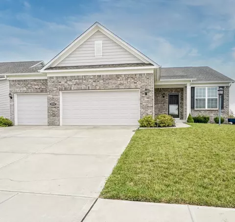 15957 Viking Warrior Dr, Westfield, IN 46074