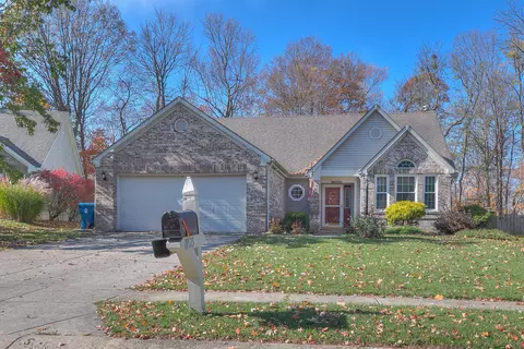 19525 Creekview Dr, Noblesville, IN 46062