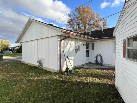 601 Layne Dr, Dunkirk, IN 47336 photo 3