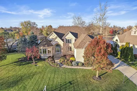 12198 Island Dr, Indianapolis, IN 46256