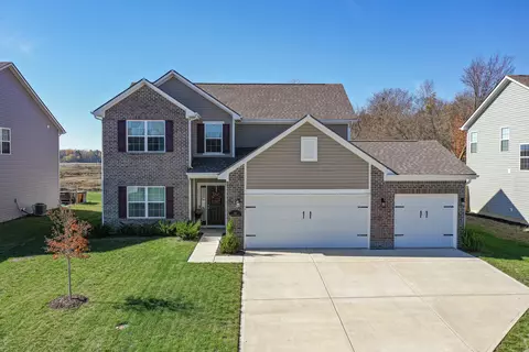 755 Jefferson Park Dr, Pittsboro, IN 46167