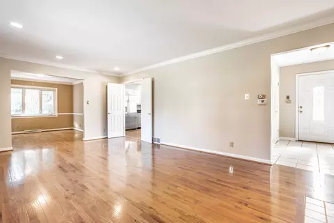 6114 E 65th Pl, Indianapolis, IN 46220 photo 9