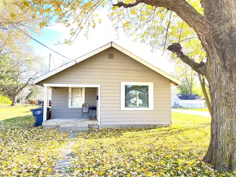 2226 Fulton St, Anderson, IN 46016