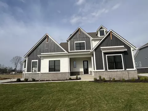 1425 Chatham Hills Blvd, Westfield, IN 46074