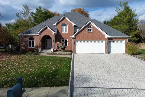 6094 Yellow Birch Ct, Avon, IN 46123