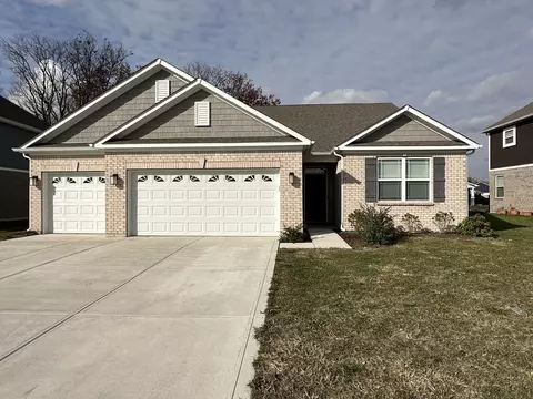 3210 S Cordell Rd, New Palestine, IN 46163