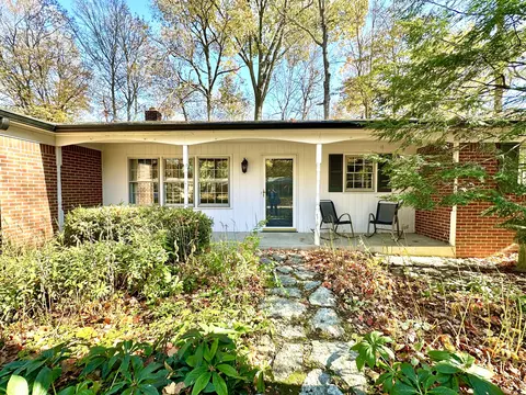 7215 N Dearborn St, Indianapolis, IN 46240