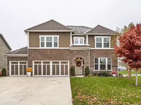 800 Touralosa Dr, Westfield, IN 46074