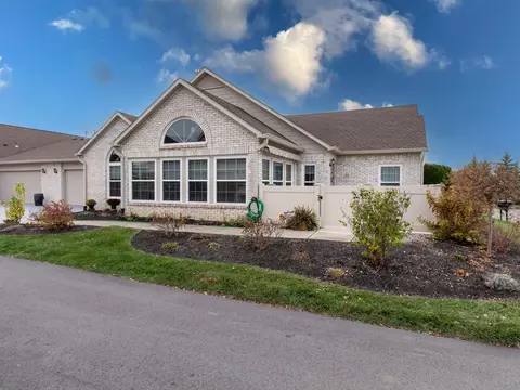 11301 Winding Wood Ct #49, Indianapolis, IN 46235