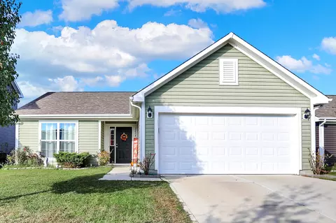 2474 Bristol Dr, Franklin, IN 46131