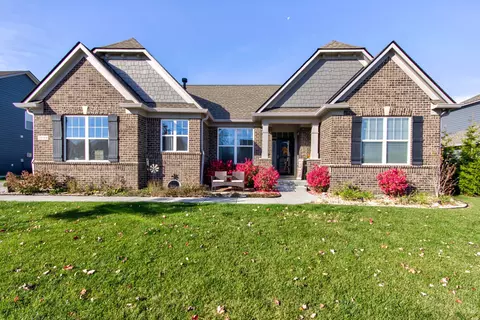 10164 Midnight Line Dr, Fishers, IN 46040