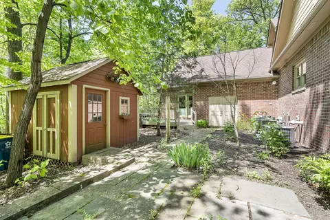 7581 Sloop Cir, Fishers, IN 46038 photo 9