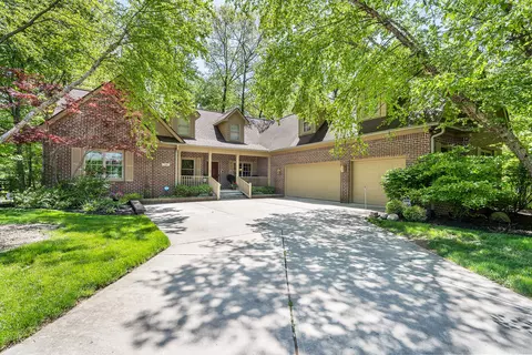 7581 Sloop Cir, Fishers, IN 46038