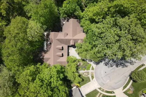 7581 Sloop Cir, Fishers, IN 46038 photo 3