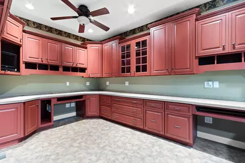 7581 Sloop Cir, Fishers, IN 46038 photo 35