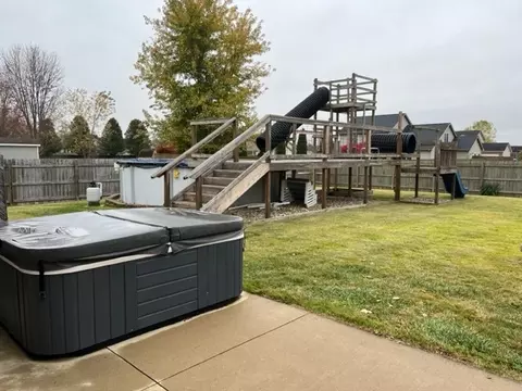 5131 E Spring Dr, Columbus, IN 47201 photo 24