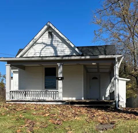 908 N Madison Ave, North Vernon, IN 47265