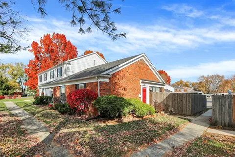 7841 Fennway Ave, Indianapolis, IN 46260
