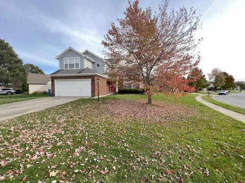 6367 Hillview Cir, Fishers, IN 46038