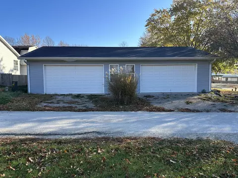 6063 Van Bibber Lake Ests, Greencastle, IN 46135