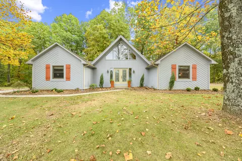 797 S Tall Oaks Dr E, Morgantown, IN 46160