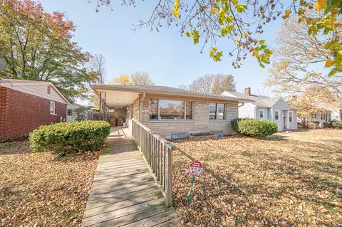 1916 Keller Ave, Columbus, IN 47201
