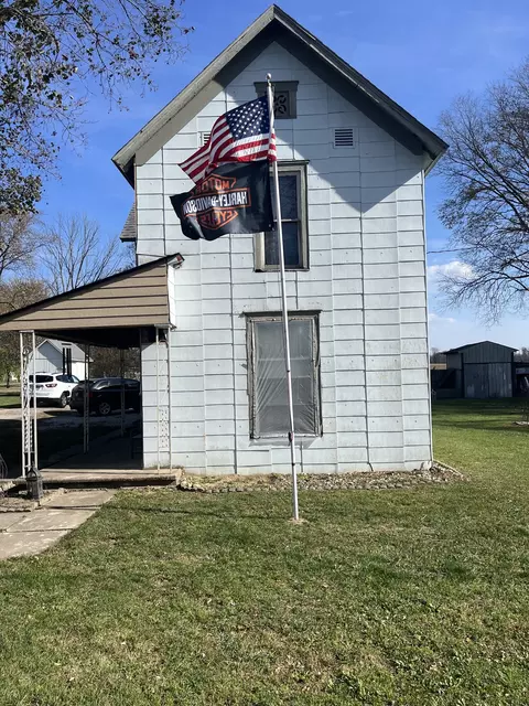8962 N 450 E, Rushville, IN 46173