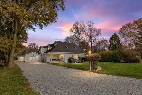 9332 E 10th St, Indianapolis, IN 46229
