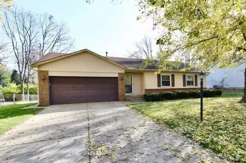 8609 Zephyr Dr, Indianapolis, IN 46217