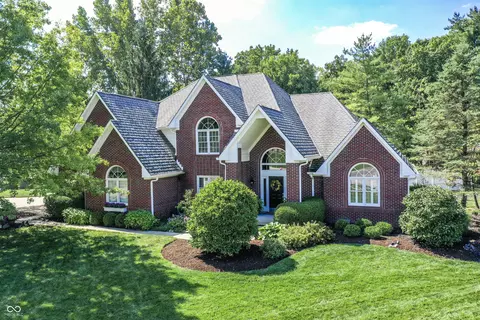 8990 Bay Breeze Ln, Indianapolis, IN 46236
