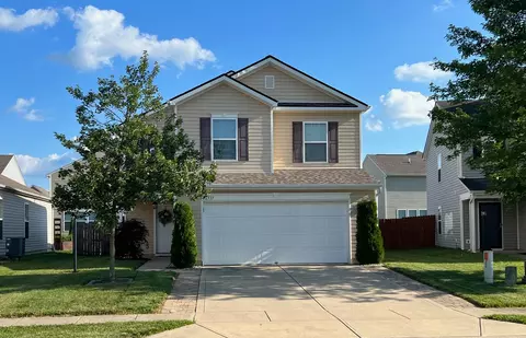 2537 Middle View Dr, Columbus, IN 47201