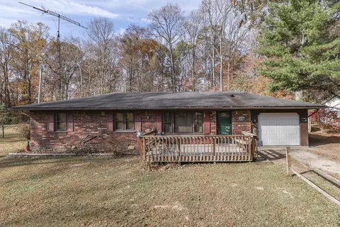 4855 N Sunset Glades Blvd, North Vernon, IN 47265