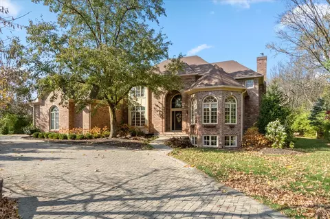 9101 Sargent Manor Ct, Indianapolis, IN 46256