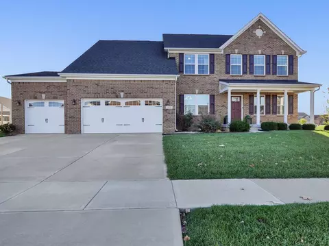 1811 Windborne Ln, Greenwood, IN 46143