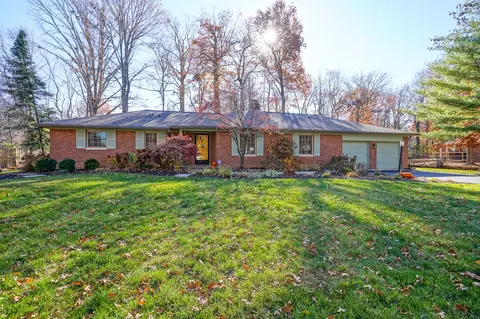 1635 Nottingham Dr, Indianapolis, IN 46240