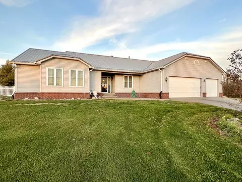 517 E County Road 825 N, Bainbridge, IN 46105