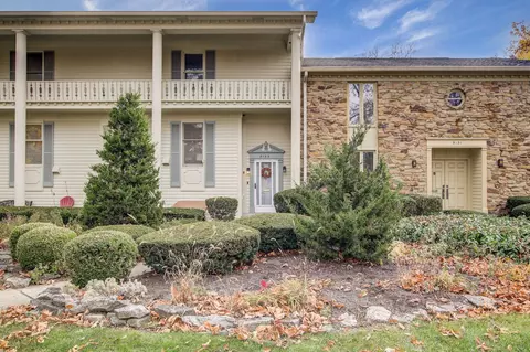 9135 Fordham St, Indianapolis, IN 46268