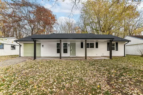1504 Raintree Dr, Anderson, IN 46011