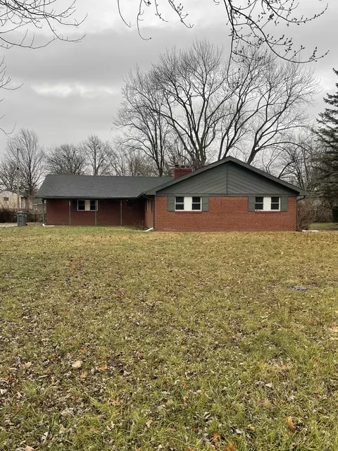 945 Burbank Rd, Indianapolis, IN 46219