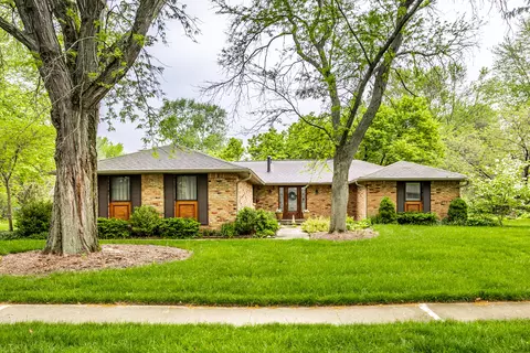 1252 Darby Ln, Indianapolis, IN 46260