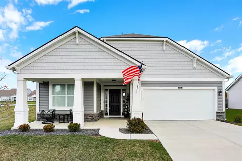 6696 Red Barn Dr, Whitestown, IN 46075