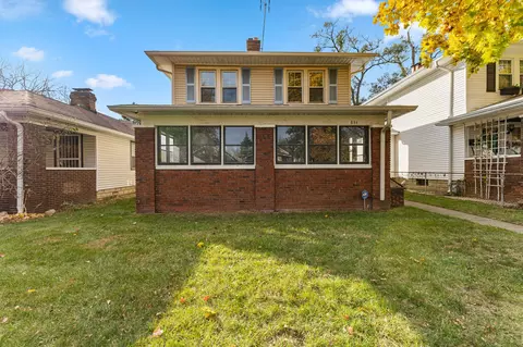834 N Riley Ave, Indianapolis, IN 46201