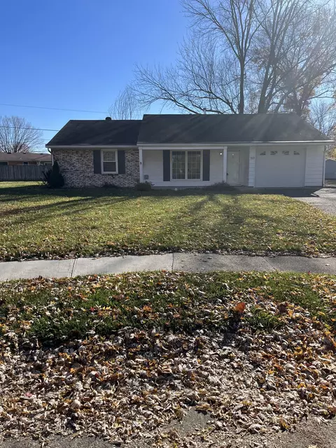 913 Beaufain Ct, Indianapolis, IN 46217
