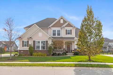 3615 Idlewind Dr, Westfield, IN 46074