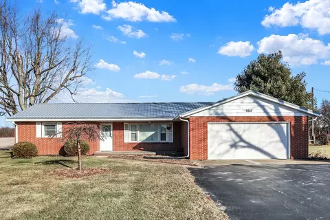 3867 E State Road 236, Roachdale, IN 46172