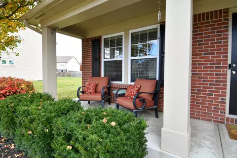 2785 Solidago Dr, Plainfield, IN 46168 photo 2