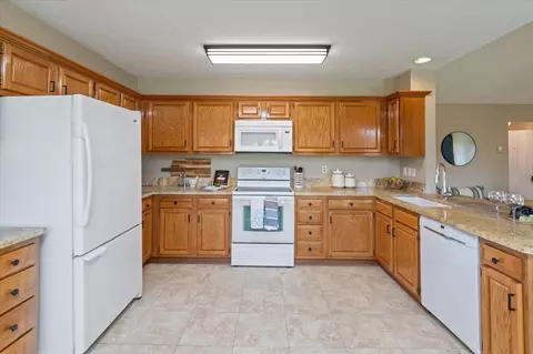 Undisclosed, Plainfield, IN 46168 photo 12