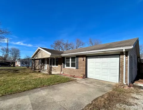 568 Hanover Dr, Hanover, IN 47243 photo 3