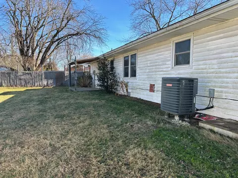568 Hanover Dr, Hanover, IN 47243 photo 6
